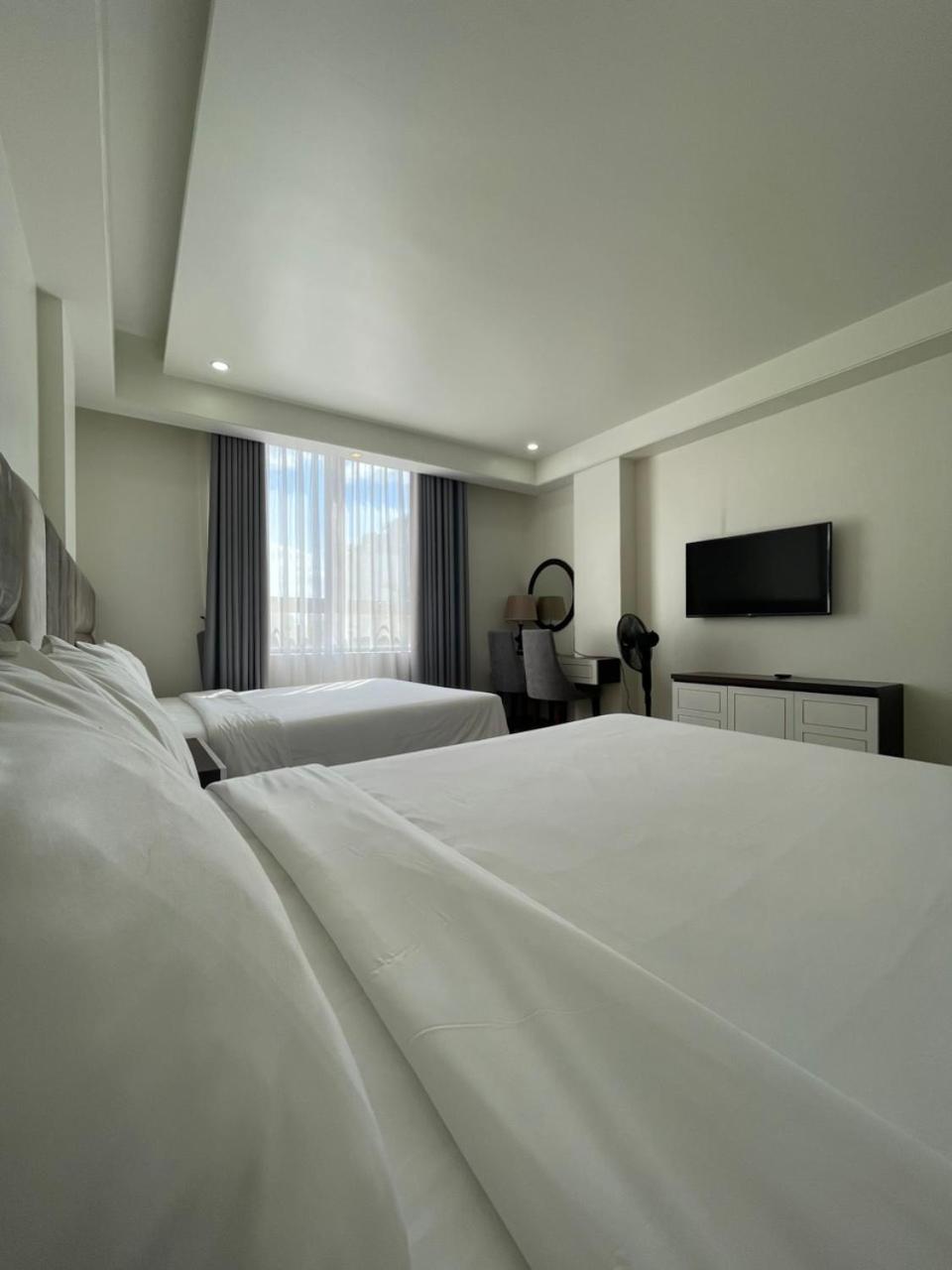 Lotus Hotel & Apartment Hai Phong Exterior photo