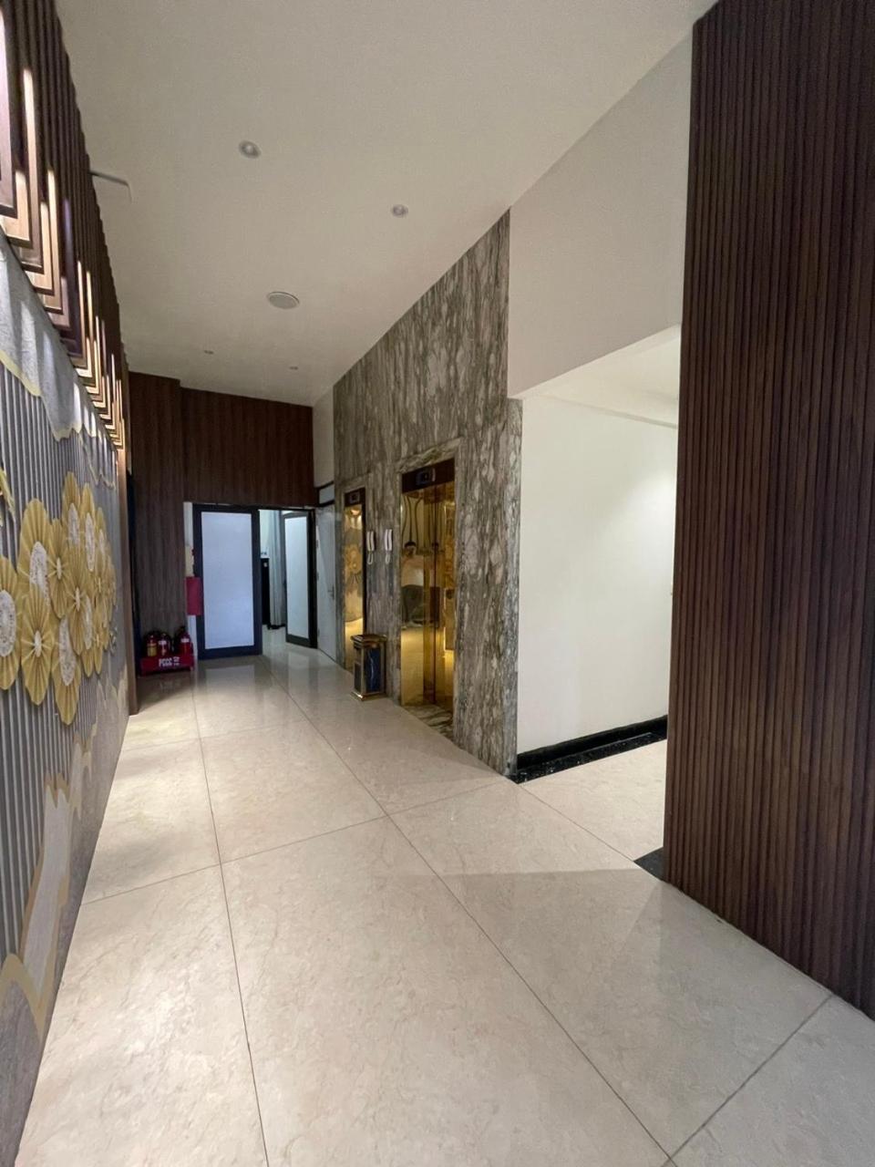 Lotus Hotel & Apartment Hai Phong Exterior photo
